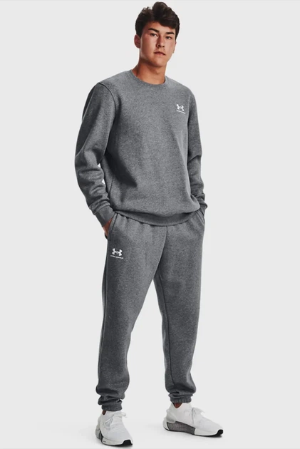 Чоловічі сірі спортивні штани UA Essential Fleece Jogger Under Armour SM 1373882-012 - Фото 2 Чоловічі сірі спортивні штани UA Essential Fleece Jogger Under Armour SM 1373882-012 - зображення 2