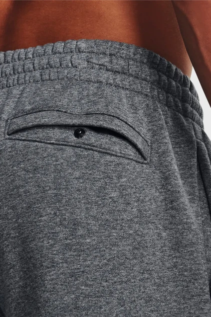 Чоловічі сірі спортивні штани UA Essential Fleece Jogger Under Armour SM 1373882-012 - Фото 4 Чоловічі сірі спортивні штани UA Essential Fleece Jogger Under Armour SM 1373882-012 - зображення 4