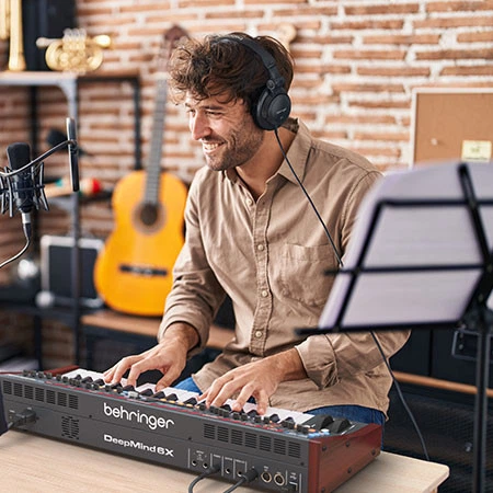 Синтезатор Behringer DEEPMIND 6X - зображення 6