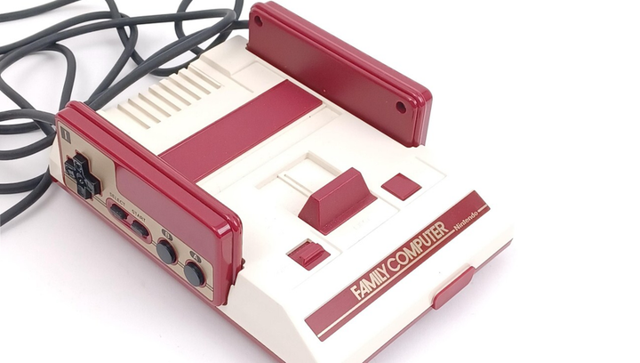 Консоль Nintendo Famicom Dendy Classic Mini Japan White + 30 Встроенных Игр + Коробка Б/У - изображение 3