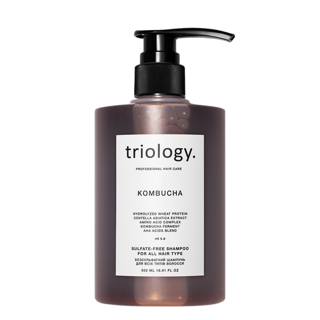 Шампунь для всех типов волос бессульфатный Triology KOMBUCHA с комбучой, 500 мл - Фото 1 Шампунь для всех типов волос бессульфатный Triology KOMBUCHA с комбучой, 500 мл - изображение 1