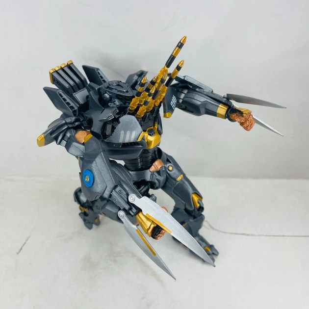 Фигурка робота Pacific Rim Gipsy Avenger/Striker Eureka Luminous,20 см – боевой егерь с аксессуарами из Тихоокеанского рубежа - изображение 7