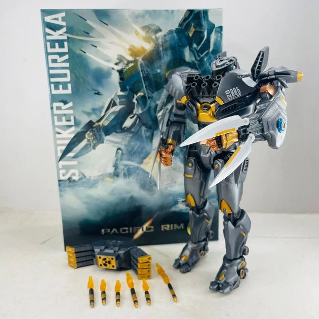 Фигурка робота Pacific Rim Gipsy Avenger/Striker Eureka Luminous,20 см – боевой егерь с аксессуарами из Тихоокеанского рубежа - изображение 9