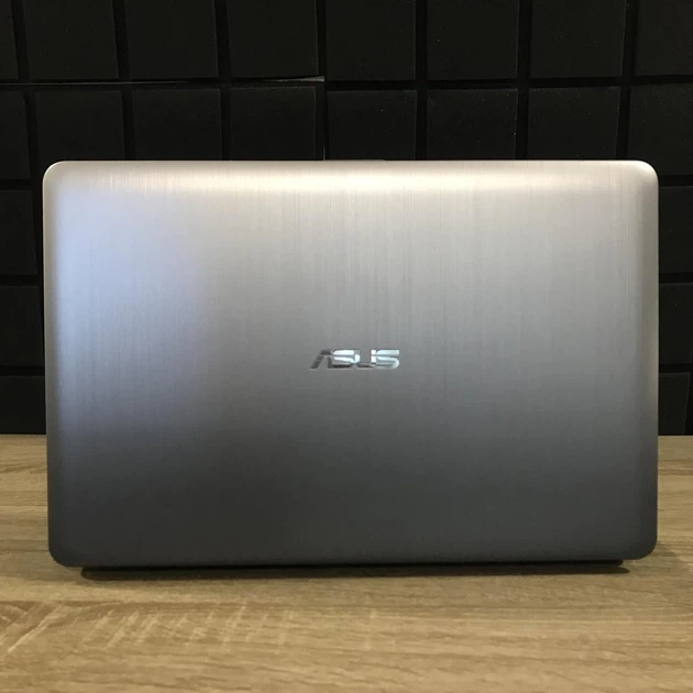 Ноутбук Asus R540S Intel N3710/4GB/120SSD/Intel HD Б/В - Фото 6 Ноутбук Asus R540S Intel N3710/4GB/120SSD/Intel HD Б/В - изображение 6