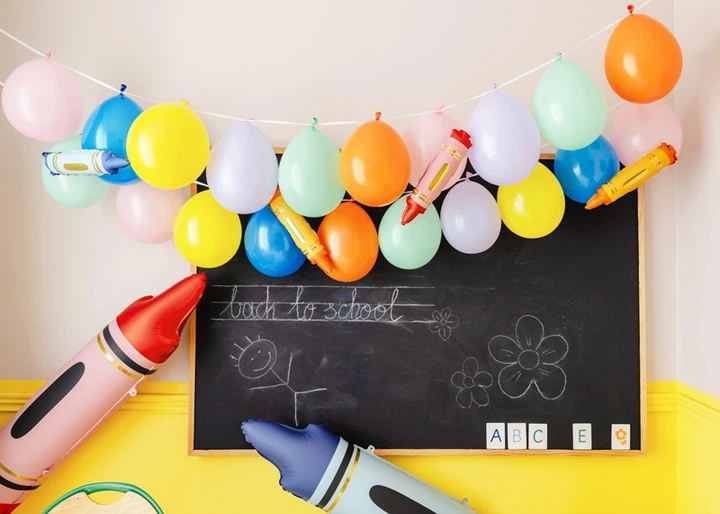 Balony foliowe do girland PartyDeco Kredki 7 x 30 cm 3 szt (5904555052284) - obraz 2