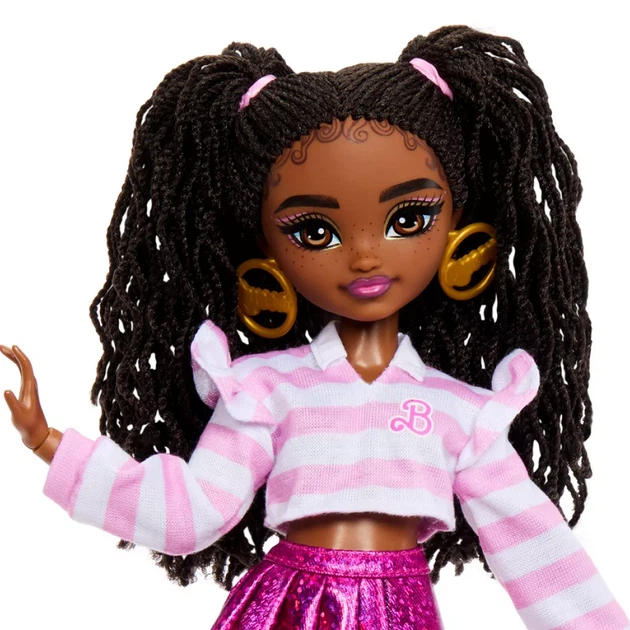 Лялька Barbie Dream Besties Бруклін Новий аутфіт (JKP51) - зображення 3