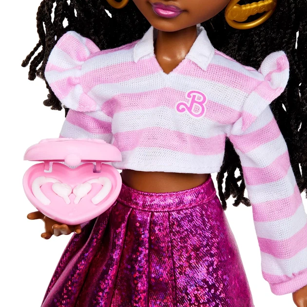 Лялька Barbie Dream Besties Бруклін Новий аутфіт (JKP51) - зображення 4