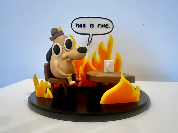 Фігурка «This Is Fine Dog» - Фото 1 Фігурка «This Is Fine Dog» - зображення 1