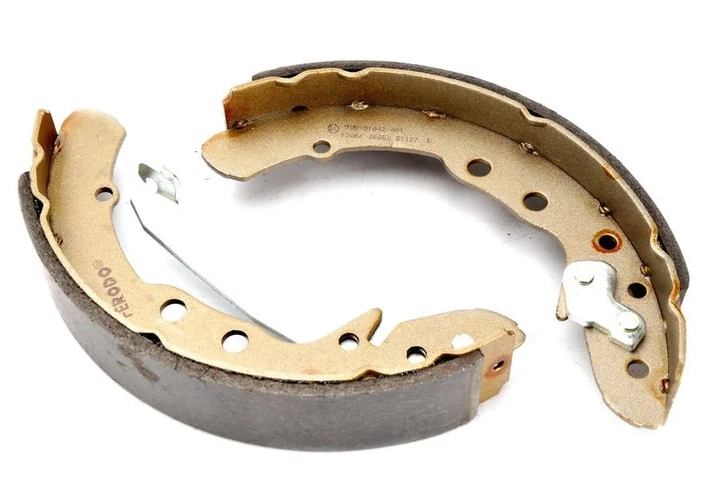Гальмівна колодка FERODO FSB409 Audi 100, 80, A6; Volkswagen Passat, Caddy, Golf, Jetta 357609525C, 357609526C, 357609527E - изображение 3