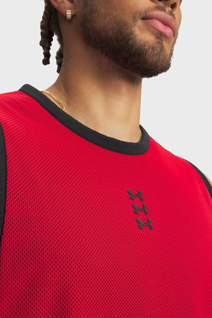 Чоловіча червона майка UA Hoops 695 Tank Under Armour SM 6012824-600 - Фото 3 Чоловіча червона майка UA Hoops 695 Tank Under Armour SM 6012824-600 - изображение 3