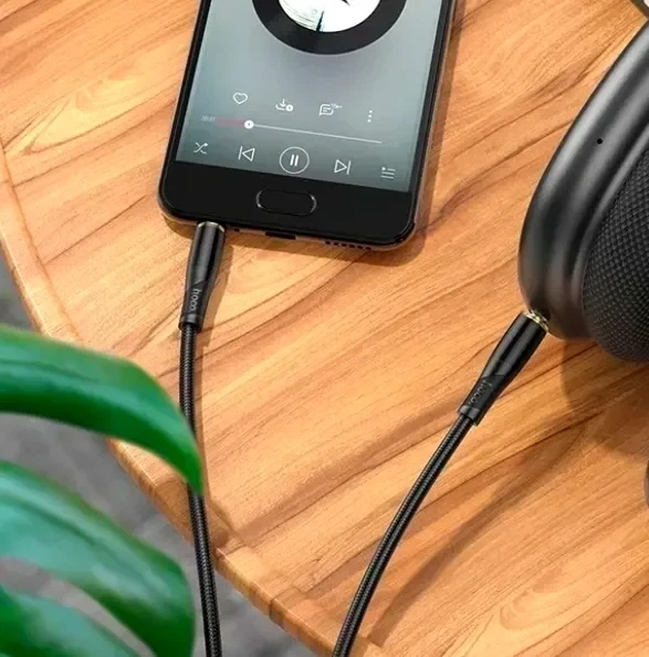 Кабель AUX 3.5 мм 1 м 5W черный пластиковый для передачи звука Hoco UPA25 Transparent Discovery Edition - изображение 3