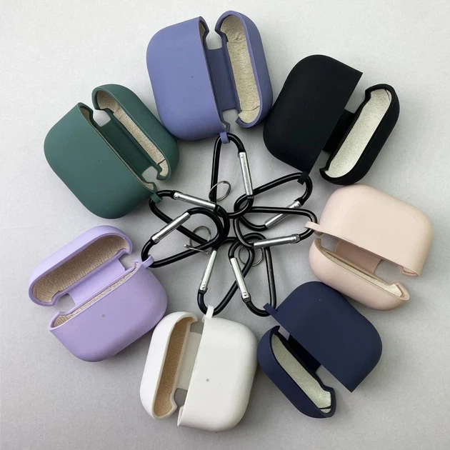 Силіконовий футляр з мікрофіброю для AirPods 3 чорний з карабіном - Фото 8 Силіконовий футляр з мікрофіброю для AirPods 3 чорний з карабіном - зображення 8