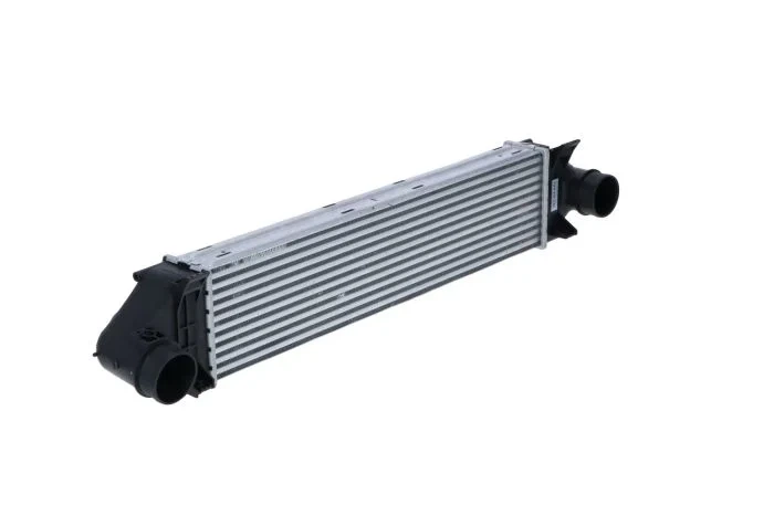Інтеркулер 30912 NRF NRF 30912 Volvo S80, V70, XC70, XC60, V40; Land Rover Discovery, Range Rover, Freelander 31273909, 31280013, 31319424 - изображение 4
