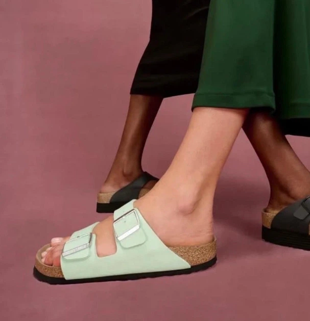 Жіночі шльопанці Біркеншток Birkenstock Arizona Matcha 1024056