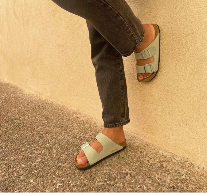 Жіночі шльопанці Біркеншток Birkenstock Arizona Matcha 1024056