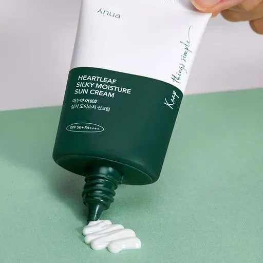 Солнцезащитный крем для лица Anua Heartleaf Silky Moisture Sun Cream SPF 50+ PA++++ 50 мл 8809640733185 - изображение 2