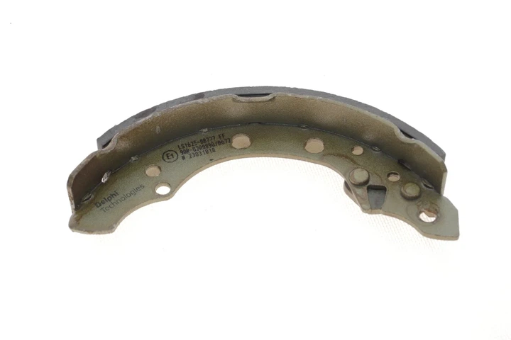 Колодки гальмові Delphi LS1625 Audi 80, A2; Volkswagen Vento, Polo, Golf, Jetta, Passat, Scirocco; Seat Cordoba, Ibiza, Toledo; Skoda Rapid, Roomster, Fabia, Felicia 007440071A, 007440071B, 007440077A - зображення 3