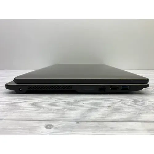 Ноутбук Medion | Celeron N2920 4(4)x2.00 GHz | 15.6 дюйм" | Celeron | 4096 GB | 120 GB | Intel HD Graphics (Bay Trail) | 25616 - Б/У - изображение 3