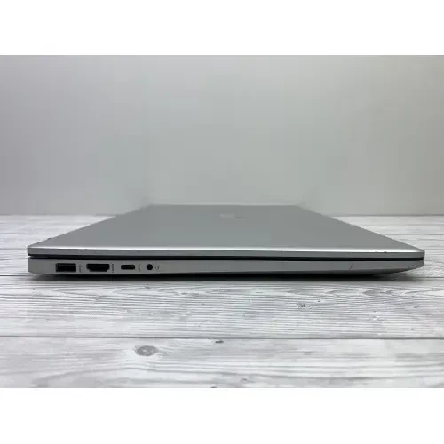 Ноутбук HP (Hewlett Packard) | Core i5-1135G7 4(8)x4.20 GHz | 17.3 дюйм" | Core i5 | 8192 GB | 240 GB | Intel Iris Xe Graphics G7 80EU | 19340 - Б/В - зображення 3