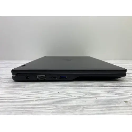 Ноутбук Fujitsu | Core i3-8130U 2(4)x3.40 GHz | 14 дюйм" | Core i3 | 8192 MB | 240 GB | Intel HD Graphics 620 | 25527 - Б/У - изображение 5