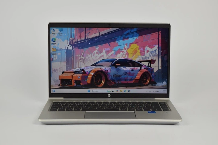 Бізнес ноутбук HP ProBook 440 G8 / Intel Core i5-1135G7 / SSD 256GB / 8GB RAM / 14" FHD / Intel Iris Xe Graphics - Уцінка - Фото 6 Бізнес ноутбук HP ProBook 440 G8 / Intel Core i5-1135G7 / SSD 256GB / 8GB RAM / 14" FHD / Intel Iris Xe Graphics - Уцінка - зображення 6
