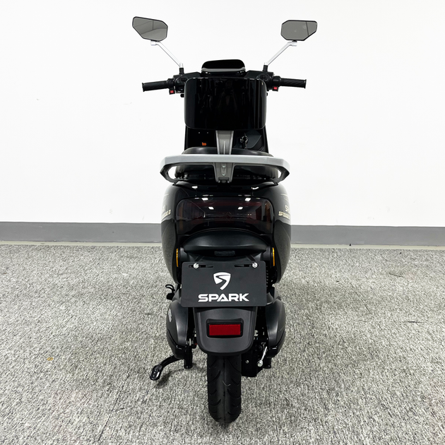 Електроскутер Spark SP1500E-3 (Чорний) - Фото 9 Електроскутер Spark SP1500E-3 (Чорний) - зображення 9