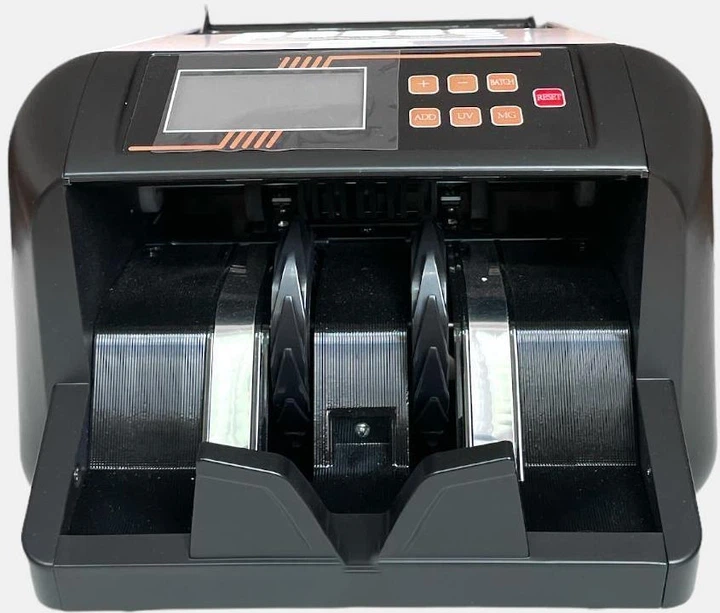 Счетчик денег Bill Counter-PRO 555 - быстрый подсчет, проверка MG/UV/IR, суммирование Профессиональный сортировщик банкнот Детектор валют - Фото 1 Счетчик денег Bill Counter-PRO 555 - быстрый подсчет, проверка MG/UV/IR, суммирование Профессиональный сортировщик банкнот Детектор валют - изображение 1