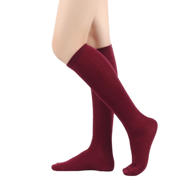 Гольфы однотонные ниже колена бордовые One Size - Фото 1 Гольфы однотонные ниже колена бордовые One Size - изображение 1