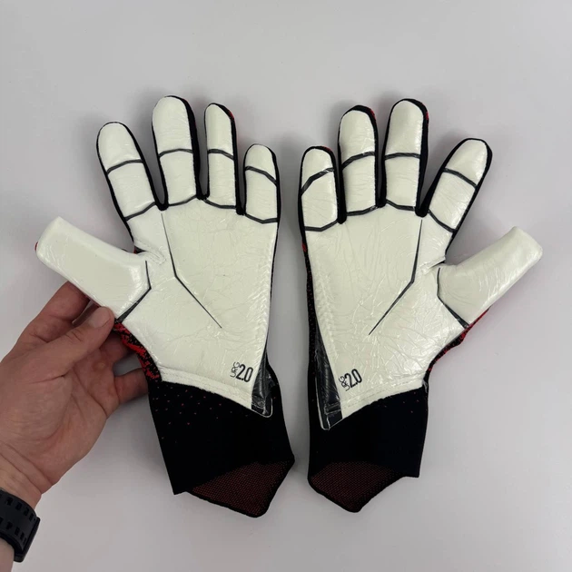 Юношеские вратарские перчатки adidas predator 20 pro футбольные перчатки для вратаря Адидас предатор Demonskin - Фото 2 Юношеские вратарские перчатки adidas predator 20 pro футбольные перчатки для вратаря Адидас предатор Demonskin - изображение 2