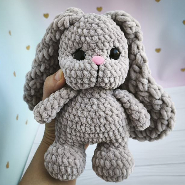 Вязаная плюшевая игрушка Зайчик кролик ручной работы 16 см - изображение 4