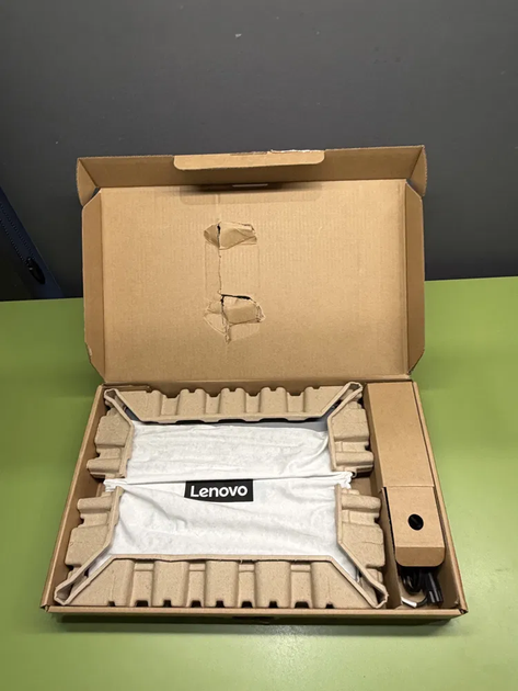 Ультрабук-трансформер Б-клас Lenovo Yoga 7 2in1 / 16" (1920x1200) IPS Touch / Intel Core Ultra 7 256V (8 ядер по 2.2 - 4.8 GHz) / 16 GB DDR5 / 1000 GB SSD / Intel Arc 140V GPU / WebCam / TouchID б/в - Фото 5 Ультрабук-трансформер Б-клас Lenovo Yoga 7 2in1 / 16" (1920x1200) IPS Touch / Intel Core Ultra 7 256V (8 ядер по 2.2 - 4.8 GHz) / 16 GB DDR5 / 1000 GB SSD / Intel Arc 140V GPU / WebCam / TouchID б/в - зображення 5