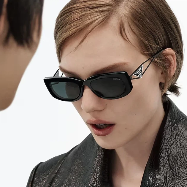 Очки солнцезащитные женские Prada SPR14Y 1AB-5S0 - изображение 8