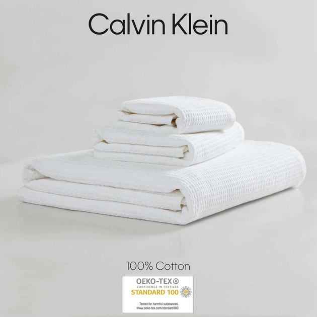 Calvin Klein двусторонние вафельно-махровые полотенца из плотного однотонного 100% хлопка (3 штуки – комплект для одного) – белый - Фото 2 Calvin Klein двусторонние вафельно-махровые полотенца из плотного однотонного 100% хлопка (3 штуки – комплект для одного) – белый - изображение 2