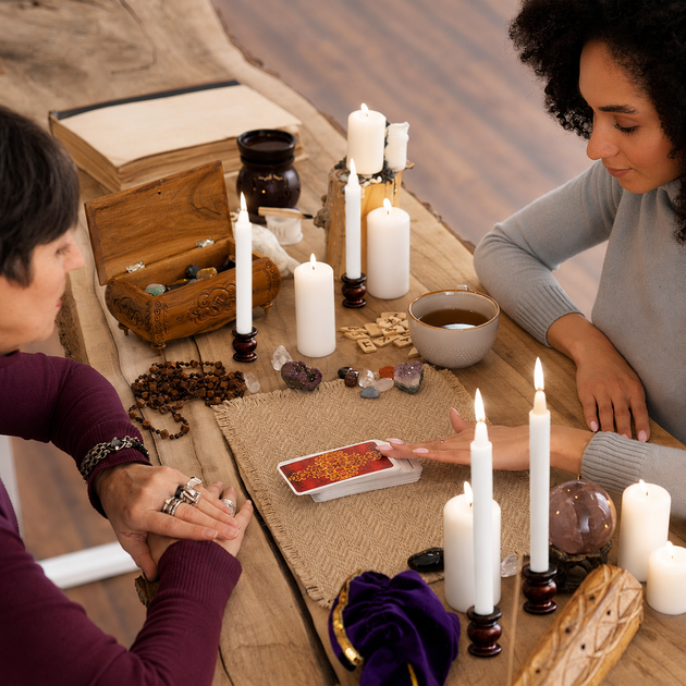 Белые свечи Witchcraft Candles для декора, медитации и ритуалов 10 см - набор декоративных свечей для дома, свадьбы и релакса - изображение 3