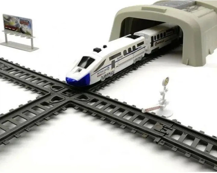 Детская железная дорога Power Train BSQ 2181, 86 элементов, со светом и туннелями, длина путей 914 см - изображение 4