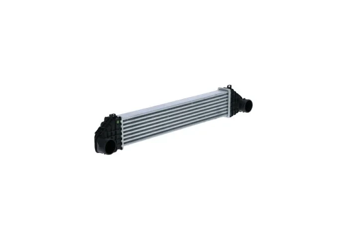 Інтеркулер VOLVO C30, C70 II, S40 II, V50 2.5 01.04-06.13 309023 NRF NRF 309023 Volvo C30, S40, V50, C70 30636847, 30741851, 30776211 - изображение 4