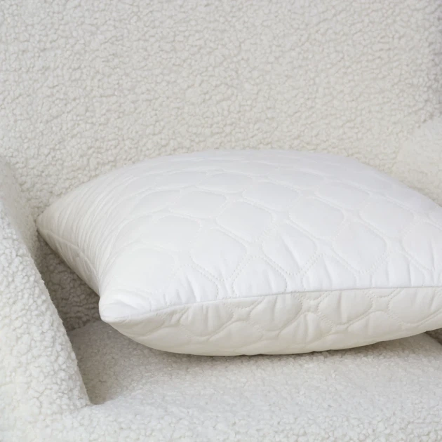 Наволочка декоративна ТЕП "VELOUR" 45*45 см із замком Молочний, 45x45 - зображення 2