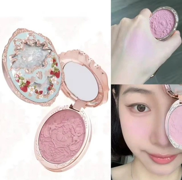 Рум'яна від Flower Knows Strawberry Rococo Embossed Blush (02 Pure Rhyme) - Фото 3 Рум'яна від Flower Knows Strawberry Rococo Embossed Blush (02 Pure Rhyme) - зображення 3