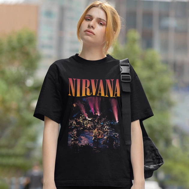 Футболка LOYS Nirvana (MTV Unplugged In New York) черный S - Фото 1 Футболка LOYS Nirvana (MTV Unplugged In New York) черный S - изображение 1