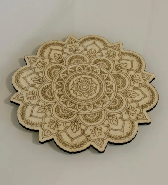 Декоративная мандала из дерева, настенный декор Mandala, деревянный элемент интерьера, 30см - изображение 2