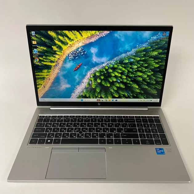Ультрабук Б-клас HP EliteBook 850 G8 / 15.6" (1920x1080) IPS / Intel Core i5-1145G7 (4 (8) ядра по 2.6 - 4.4 GHz) / 16 GB DDR4 / 256 GB SSD / Intel Iris Xe Graphics / WebCam / USB Type-C / TouchID б/в + Подарунок Бездротова миша / USB - зображення 2