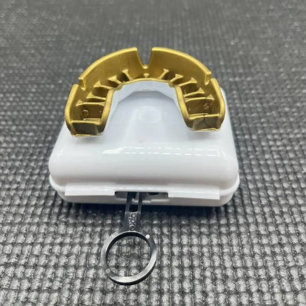Капа OPRO Gold дитяча (вік до 10р.) White/Gold (art.102505005) - зображення 7