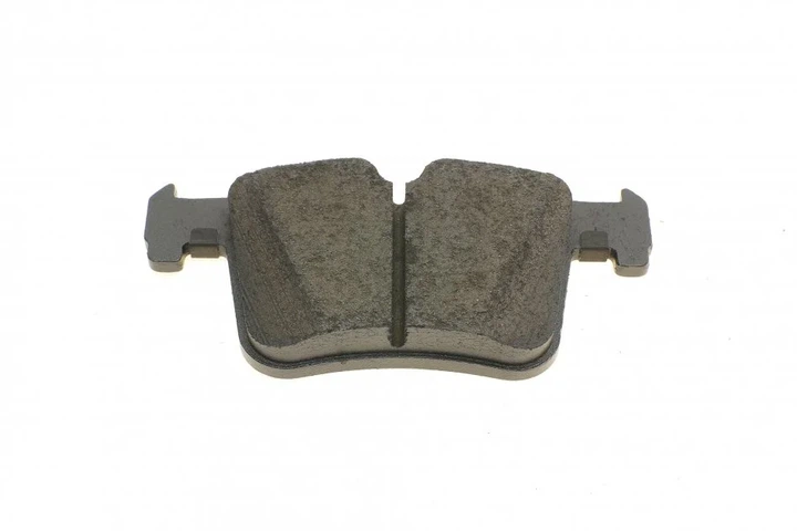 Комплект гальмівних колодок BOSCH 0 986 494 487 BMW 2 Series, 3 Series, 4 Series, X3, 1 Series, X4 34106859181, 34106859182, 34116854126 - Фото 6 Комплект гальмівних колодок BOSCH 0 986 494 487 BMW 2 Series, 3 Series, 4 Series, X3, 1 Series, X4 34106859181, 34106859182, 34116854126 - изображение 6