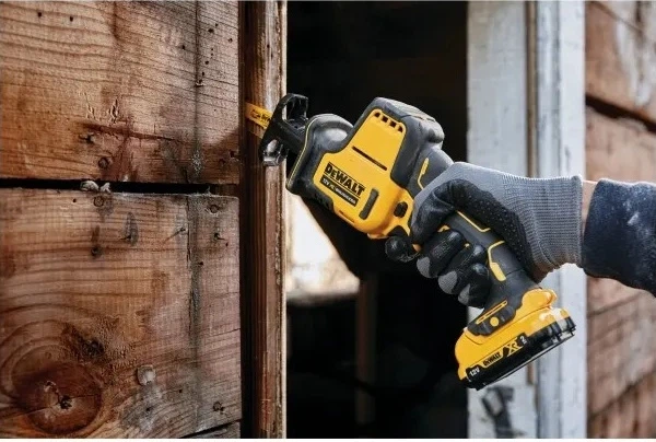 Шабельна пила акумуляторна безщіткова DeWalt 12 V без акумулятора та зарядного пристрою (DCS312N-XJ) - зображення 5