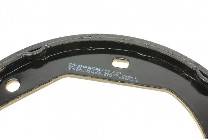 Гальмівні колодки BOSCH 0 986 487 607 BMW 3 Series, 4 Series, X1, 1 Series, 5 Series, 2 Series 34416761292, 34411163988, 34212213313 - зображення 3