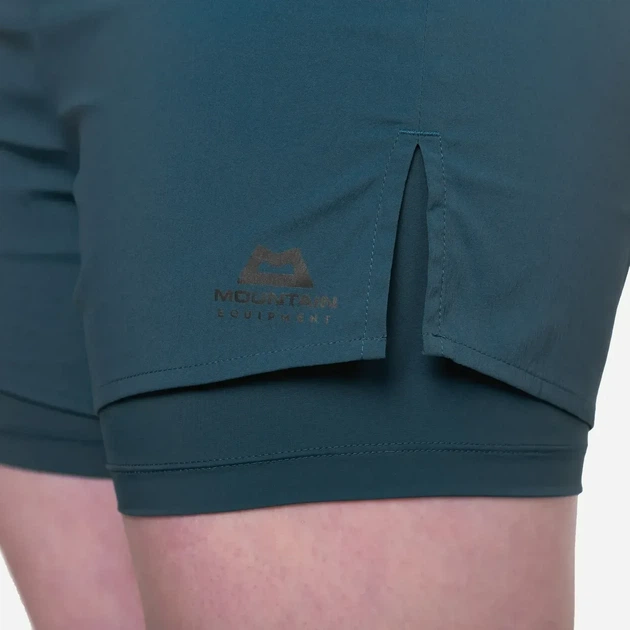 Шорти Mountain Equipment Dynamo Women's Twin Short (Bluefin 14) з еластичним поясом та внутрішніми шортами з м'якого матеріалу (ME-005986.1805.14) - зображення 3
