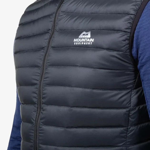 Жилетка Mountain Equipment Frostline Men's Vest (black S) ультралегкая пуховая (ME-007374.01004.S) - изображение 6