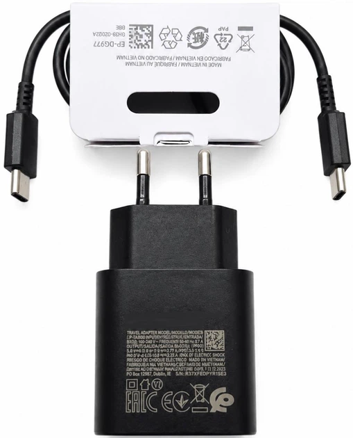 Швидкісний зарядний пристрій EP-TA800 Super Fast Charging Type-C з кабелем 1 м чорний - зображення 3