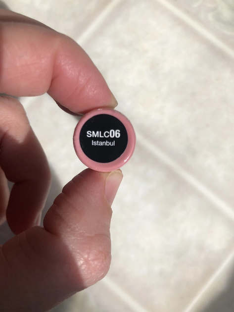 Жидкая помада с матовым финишем Nyx Soft Matte Lip Cream Istanbul SMLC06 нежно-розовая 8 мл - изображение 6