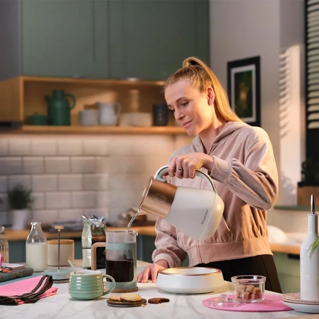 Електрочайник Russell Hobbs Calm, 1.7л, скло, біло-мідний (00109411) - изображение 7